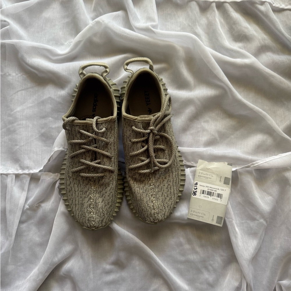 Adidas Yeezy Boost 350 'Moonrock' Sneakers - Picture 4 of 16